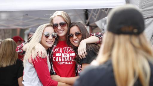 Group of students at tailgate